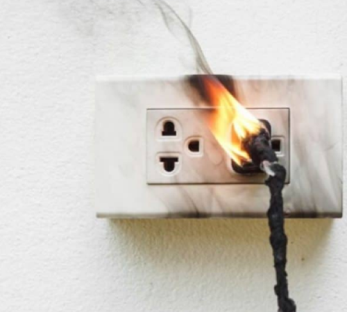 10 cách ngăn ngừa các mối nguy hiểm về điện trong nhà